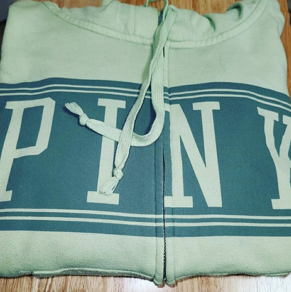 VS Zip Hoodie